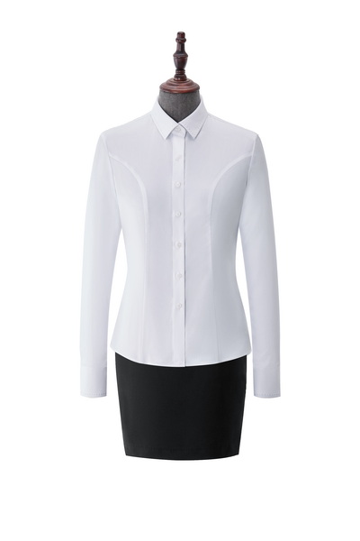 如何使女式襯衫更新穎，更醒目